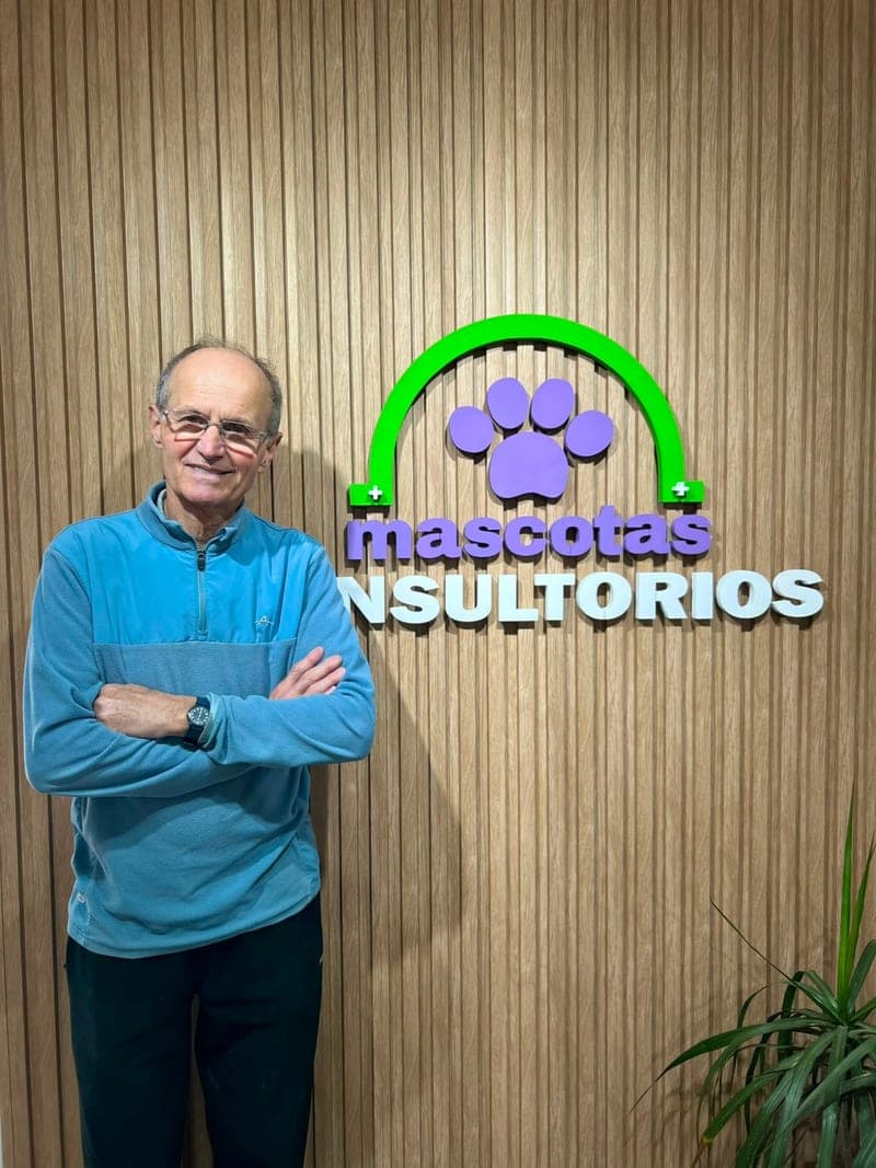 Hugo Baldracco — Socio fundador, Veterinaria Mascotas